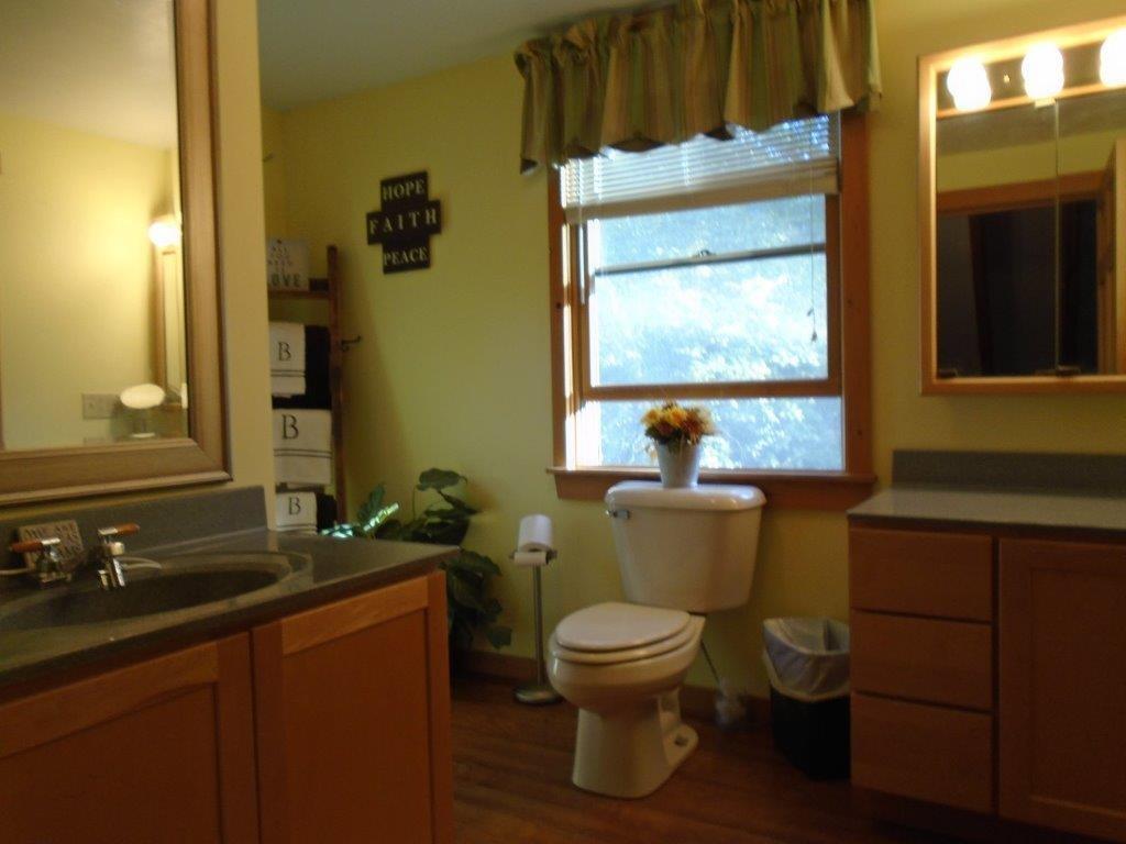 975 Hill Road Clinton, ME 04927 - Photo 16 of 35 Master Bath