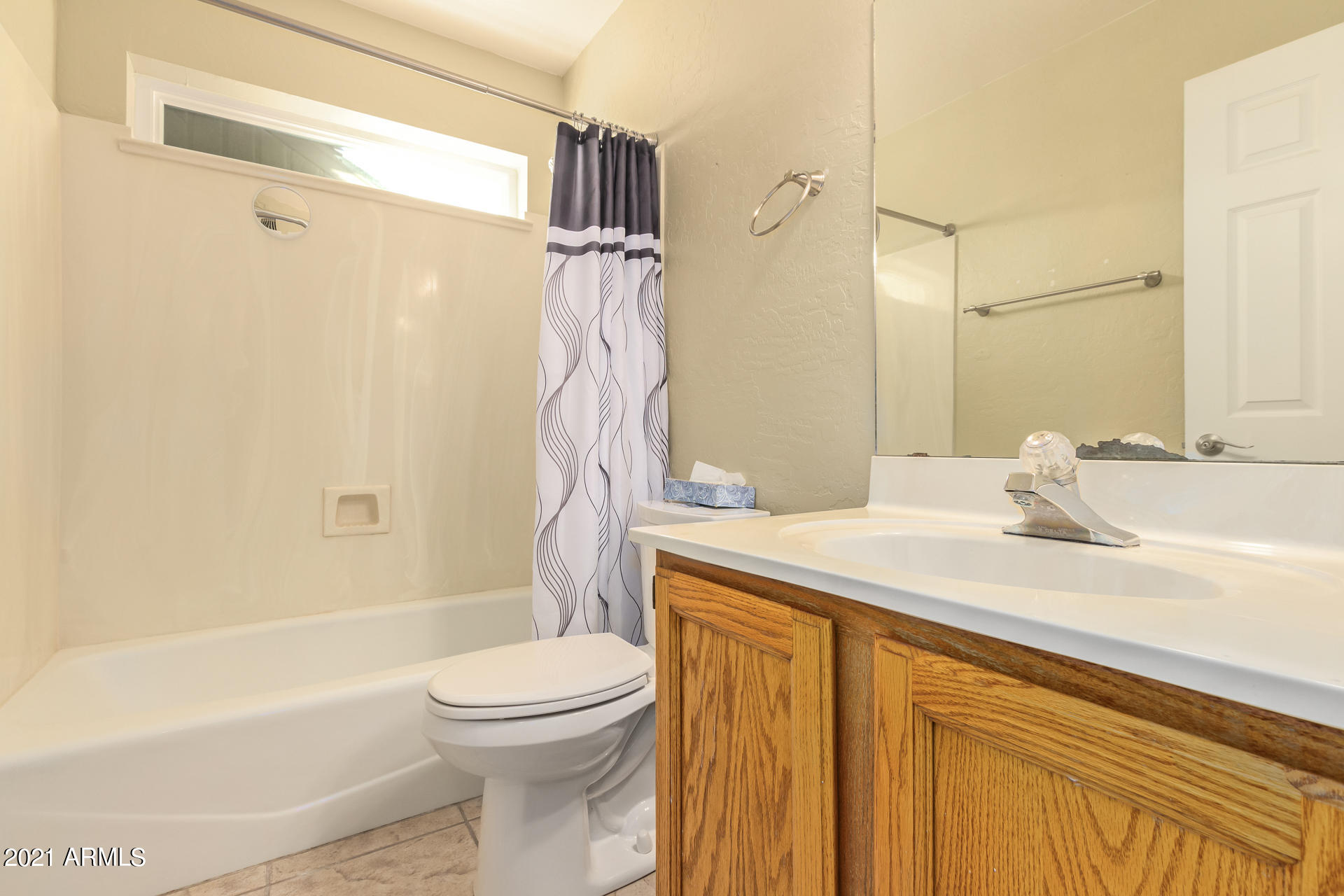 3929 East Decatur Street Mesa, AZ 85205 - Photo 26 of 41 Hallway bathroom