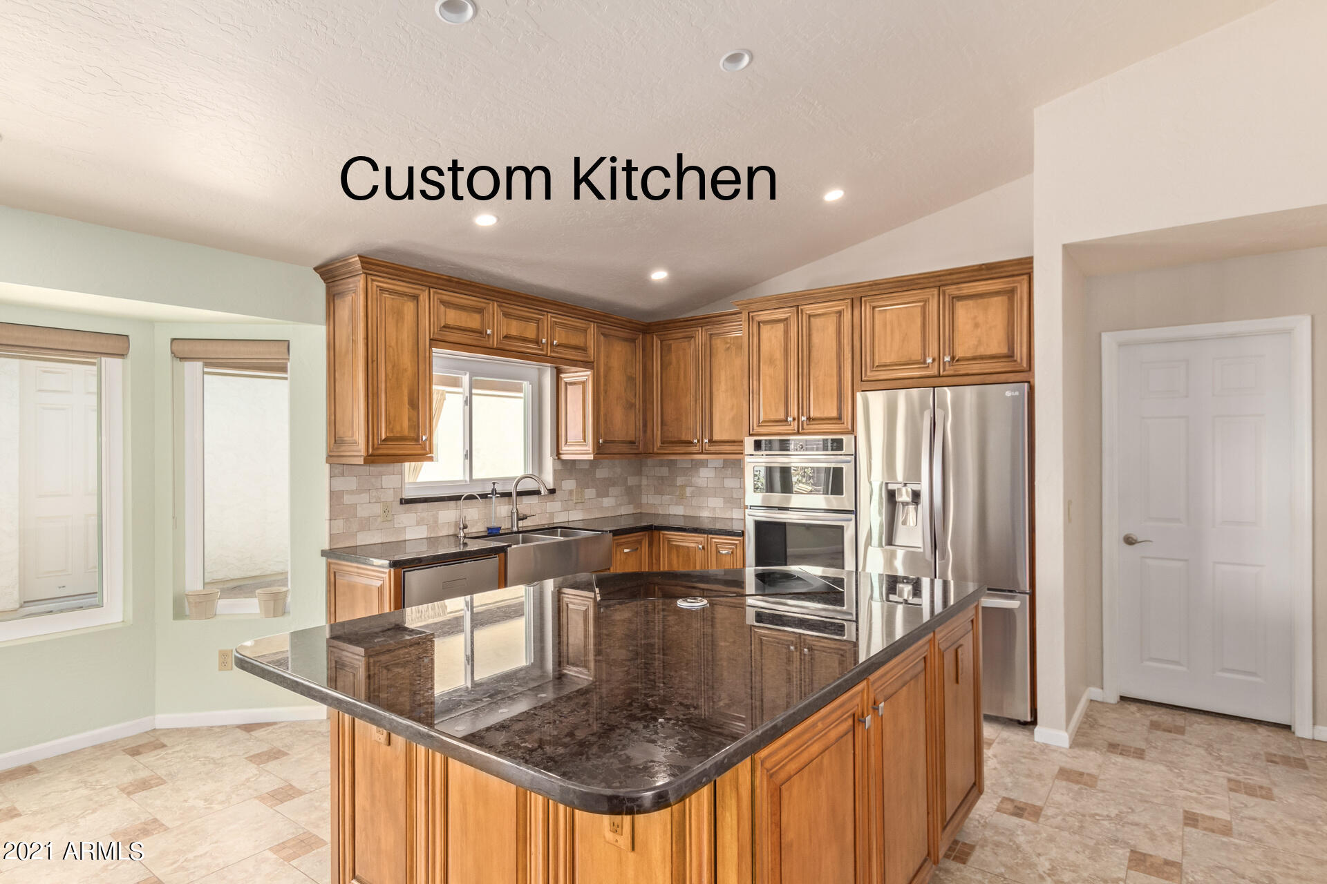3929 East Decatur Street Mesa, AZ 85205 - Photo 10 of 41 Custom Kitchen