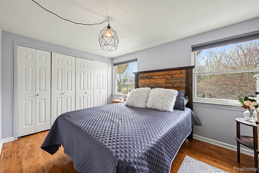 42942 Barchester Road Canton, MI 48187 - Photo 20 of 34 Gallery Image 20