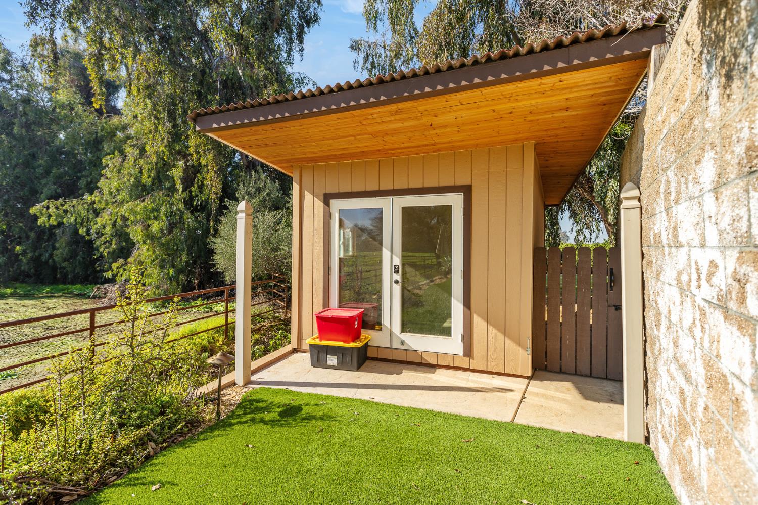 915 South Strathmore Avenue, Unit I Lindsay, CA 93247 - Photo 42 of 51 a view of outdoor space and garden