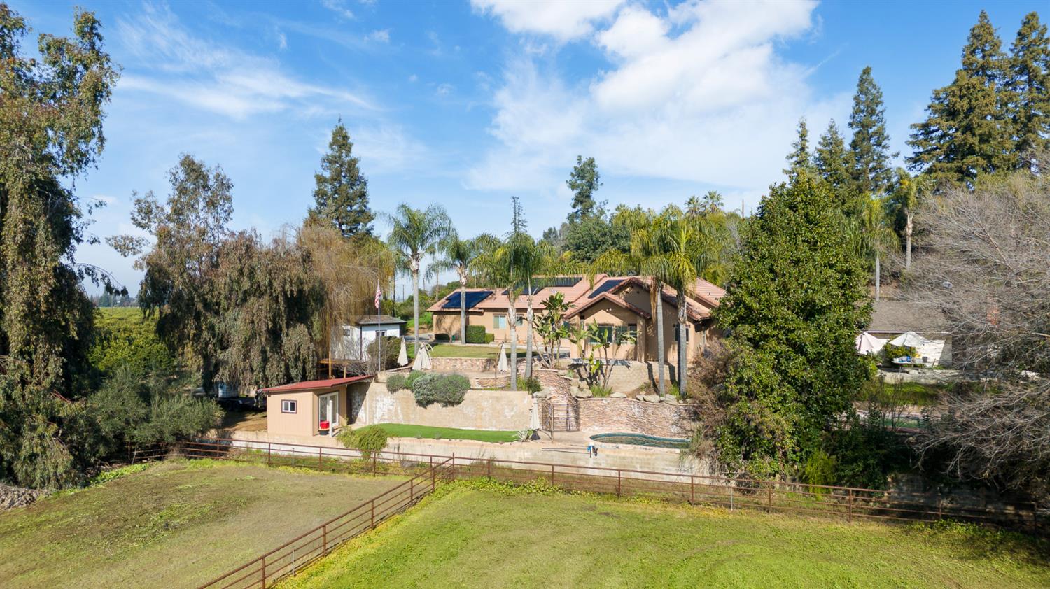 915 South Strathmore Avenue, Unit I Lindsay, CA 93247 - Photo 47 of 51 a view of a lake with houses