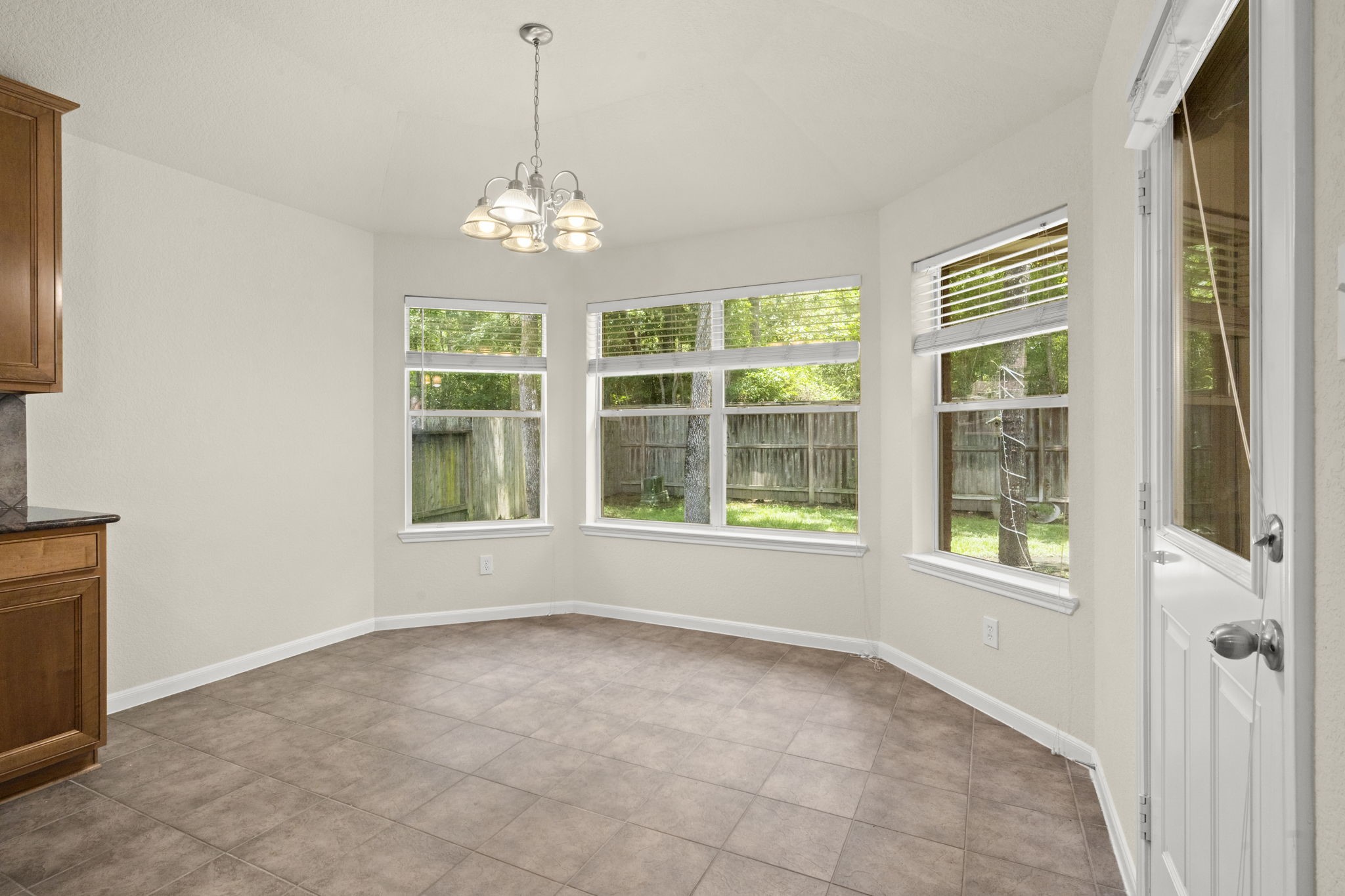 6 Bushell Mill Place The Woodlands, TX 77382 - Photo 18 of 29