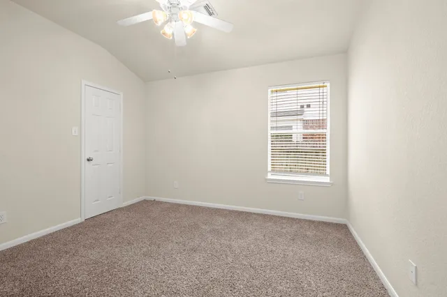 $2,495 | 6 Bushell Mill Place, The Woodlands, TX 77382