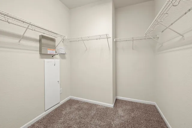 $2,495 | 6 Bushell Mill Place, The Woodlands, TX 77382