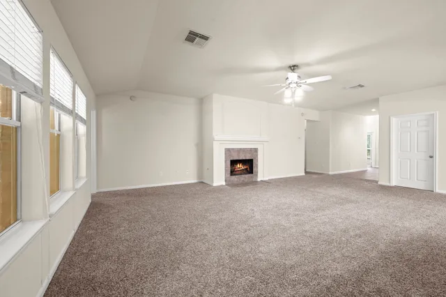 $2,495 | 6 Bushell Mill Place, The Woodlands, TX 77382