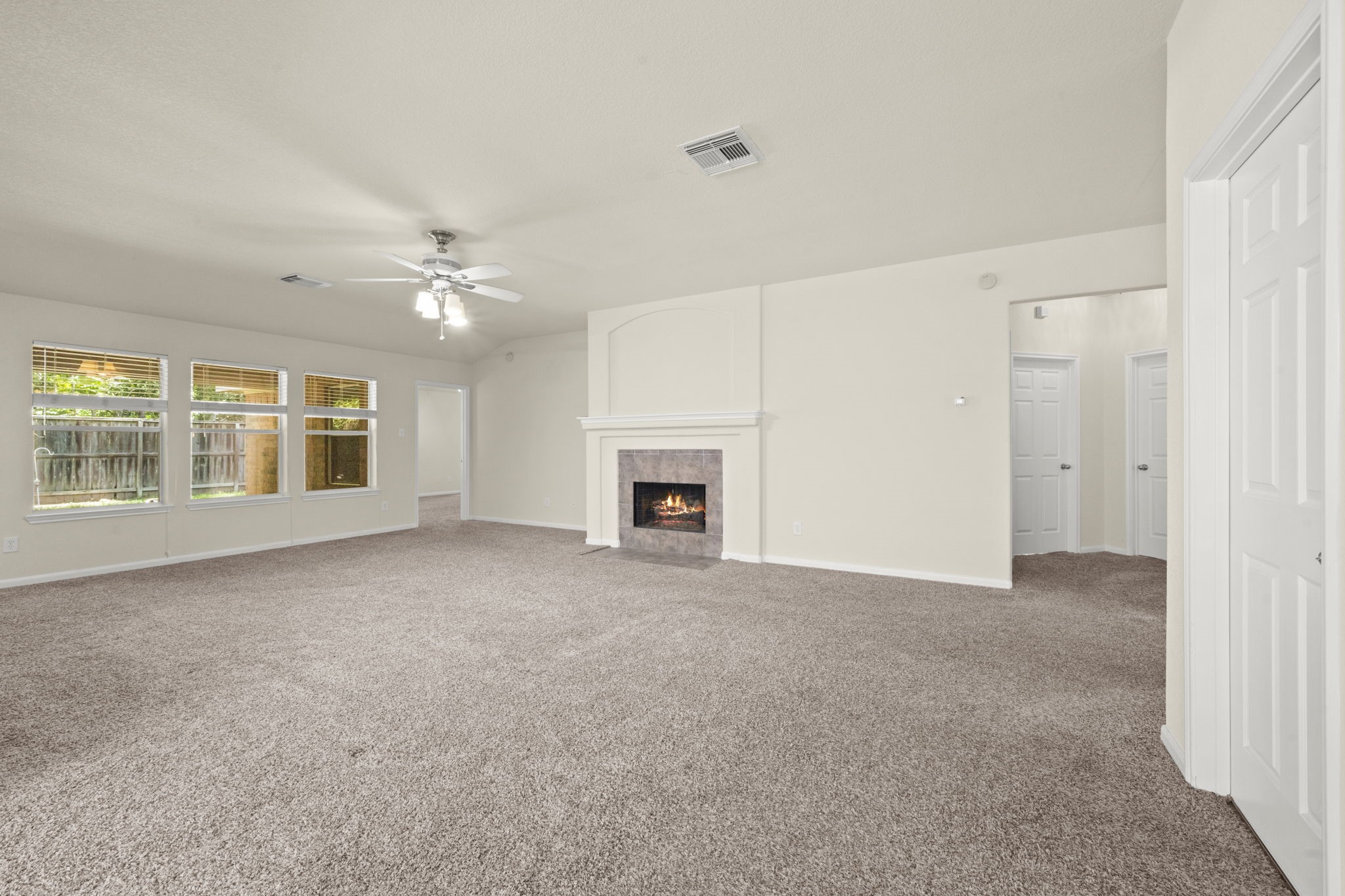 6 Bushell Mill Place The Woodlands, TX 77382 - Photo 10 of 29 Open, spacious living room