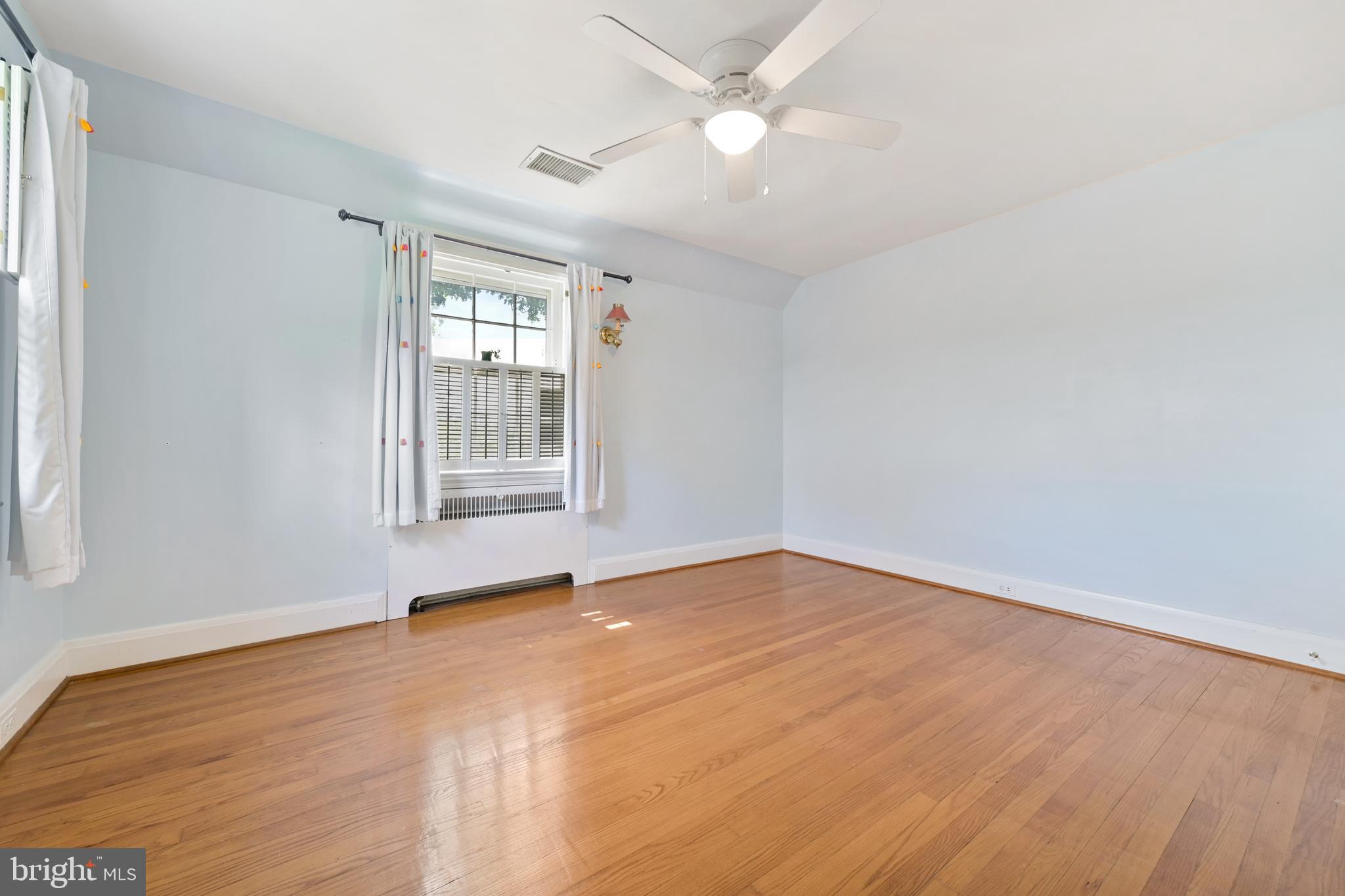 4116 Westview Road Baltimore, MD 21218 - Photo 25 of 53 Bedroom 2