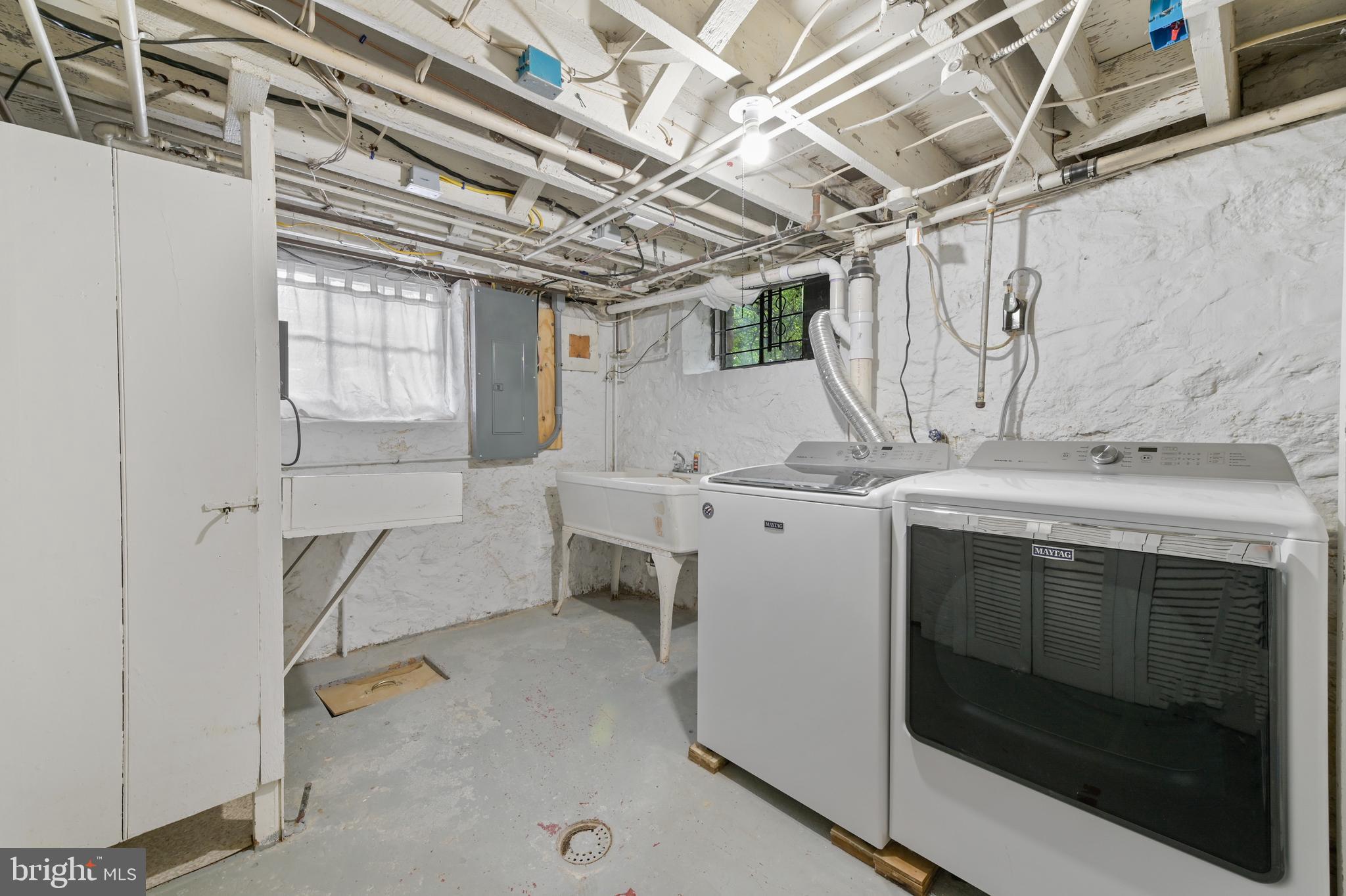 4116 Westview Road Baltimore, MD 21218 - Photo 44 of 53 Laundry