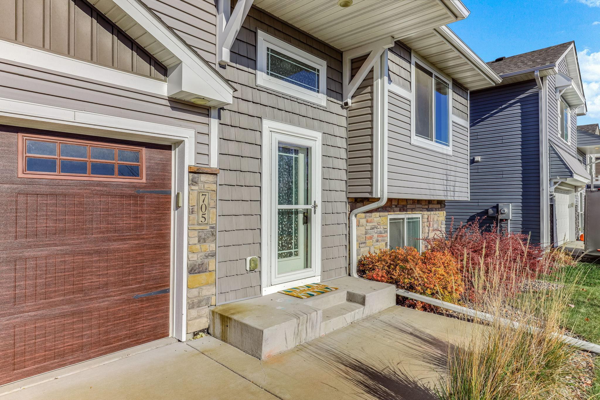 705 4th Street South Buffalo, MN 55313 - Photo 3 of 24