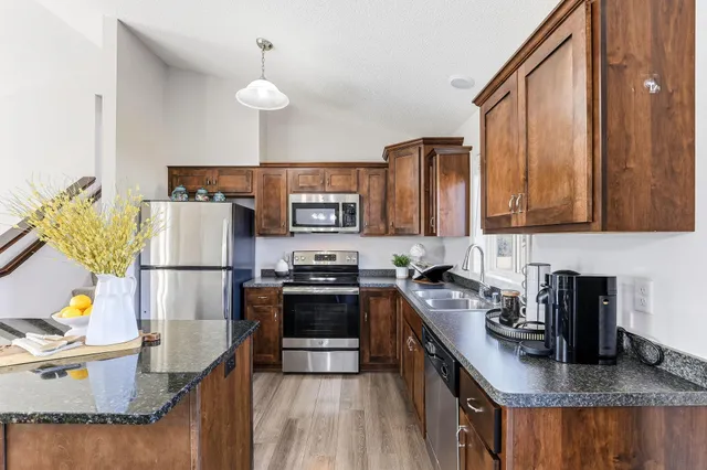 $365,000 | 705 4th Street South, Buffalo, MN 55313