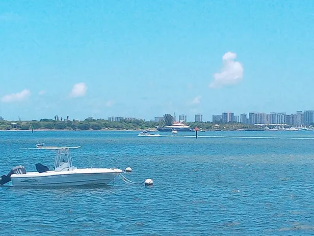 $5,000 | 5600 North Flagler Drive, Unit PH107, West Palm Beach, FL 33407