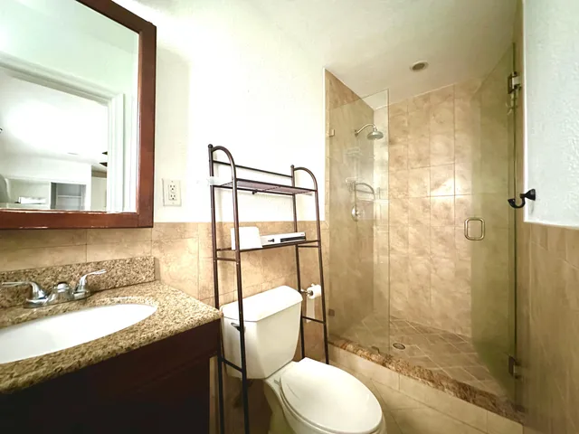 $1,150 | 361 Northeast 55th Street, Unit 2, Oakland Park, FL 33334