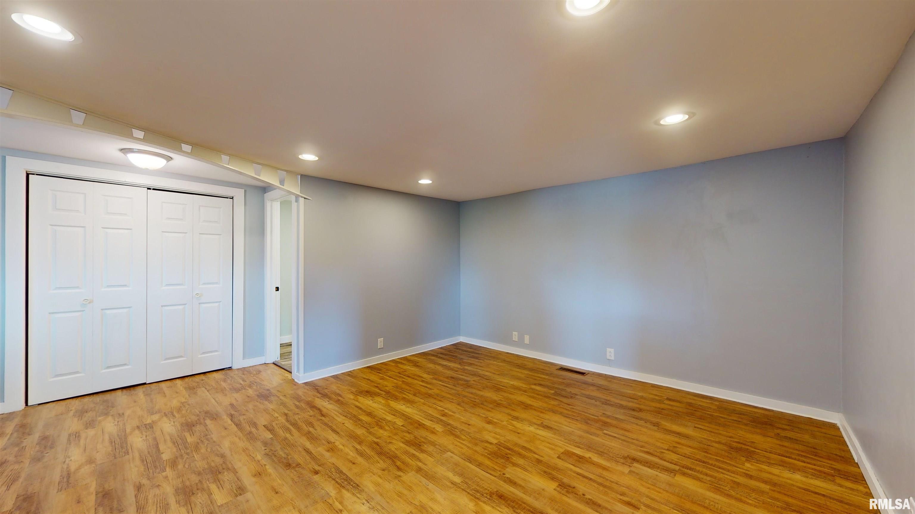 9016 East Deer Track Road Ellisville, IL 61431 - Photo 20 of 46 Gallery Image 20
