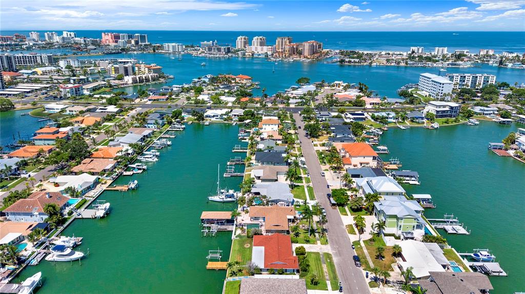 411 Palm Island Northeast Clearwater Beach, FL 33767 - Photo 18 of 20