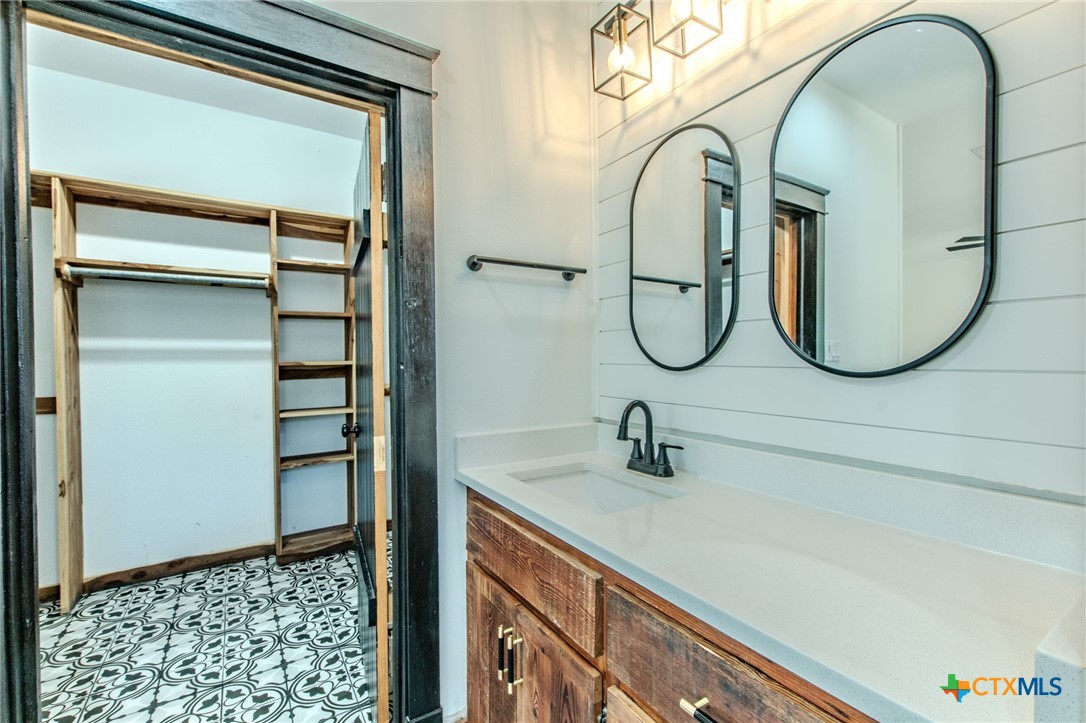 466 Arrowhead Point Road, Unit A Belton, TX 76513 - Photo 15 of 33 Gallery Image 15