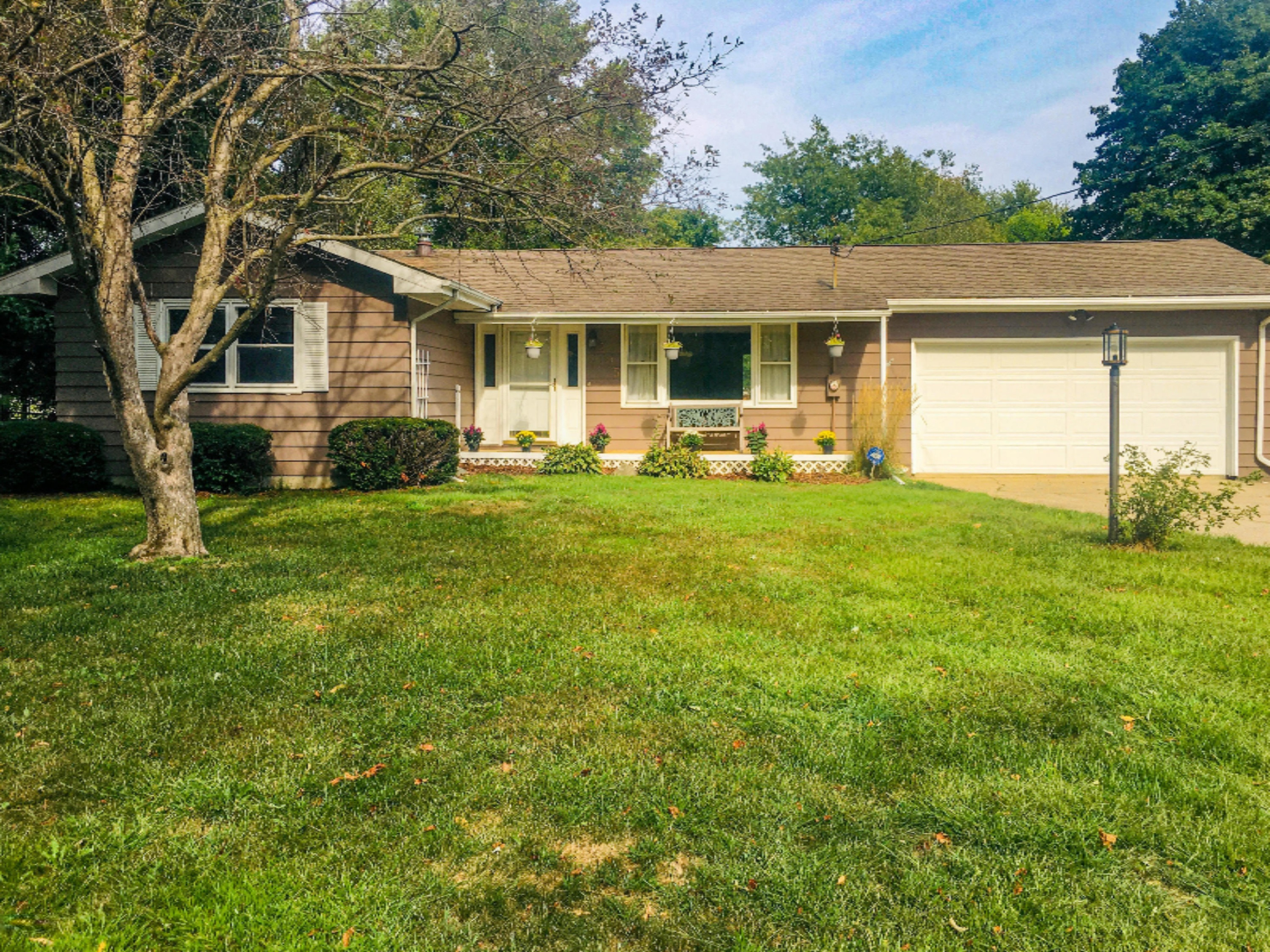 205 Geiger Road Niles, MI 49120 - Photo 1 of 28 205 Geiger 1