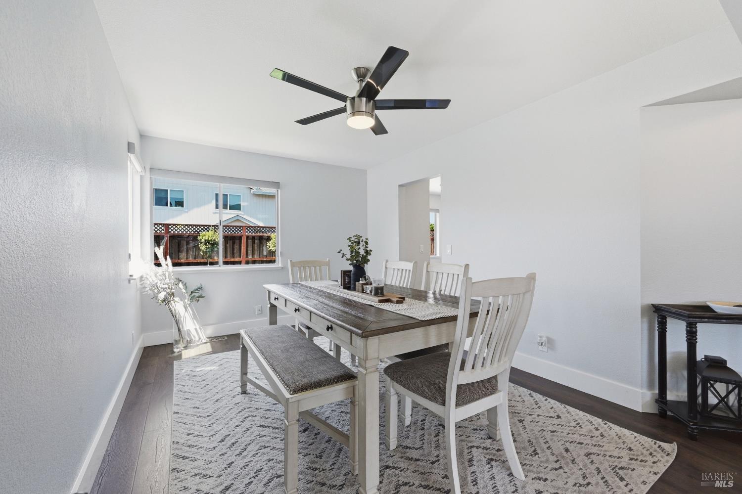 3547 Banyan Street Santa Rosa, CA 95403 - Photo 13 of 55 Gallery Image 13