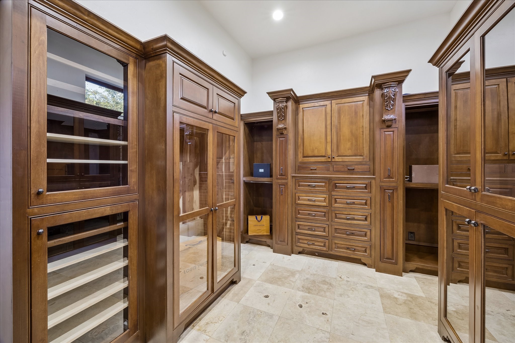 6 North Fazio Way Spring, TX 77389 - Photo 24 of 50 Additional primary closet.