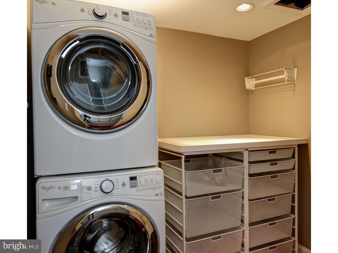 28 Kent Road Cherry Hill, NJ 08002 - Photo 10 of 24 Gallery Image 10