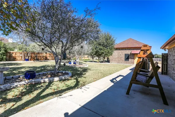 $699,999 | 301 County Road 4772, Kempner, TX 76539