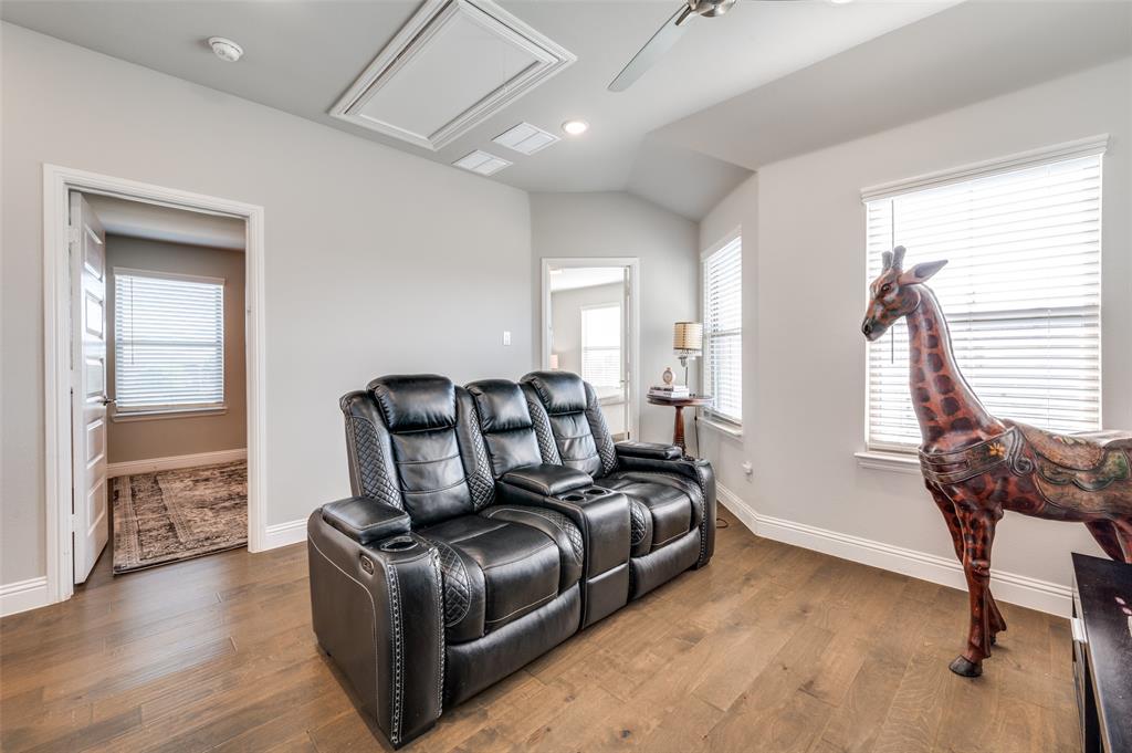 8977 George Cayley Lane Frisco, TX 75034 - Photo 17 of 24