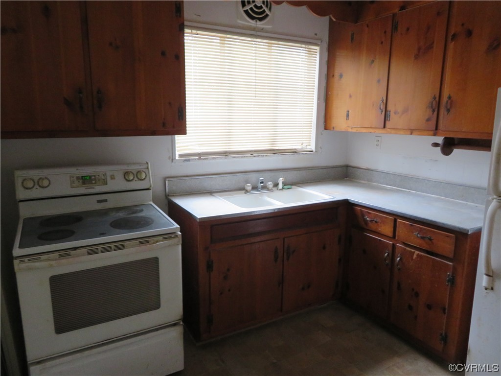 1018 Hampton Road Petersburg, VA 23805 - Photo 17 of 39 Gallery Image 17