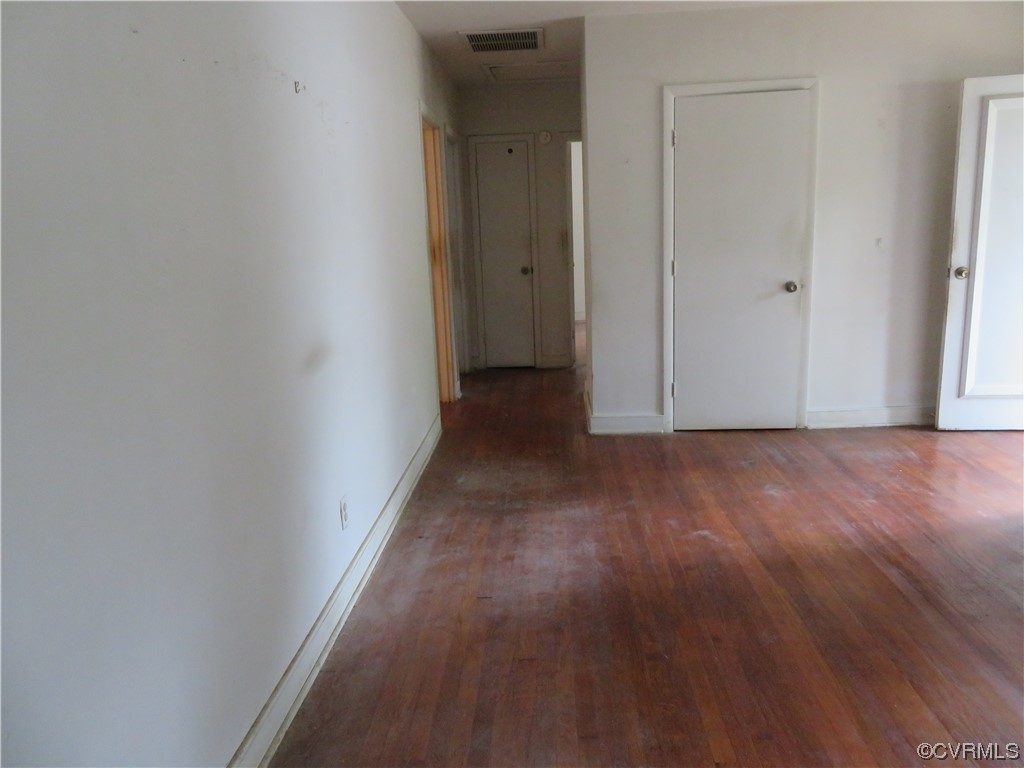1018 Hampton Road Petersburg, VA 23805 - Photo 20 of 39 Gallery Image 20