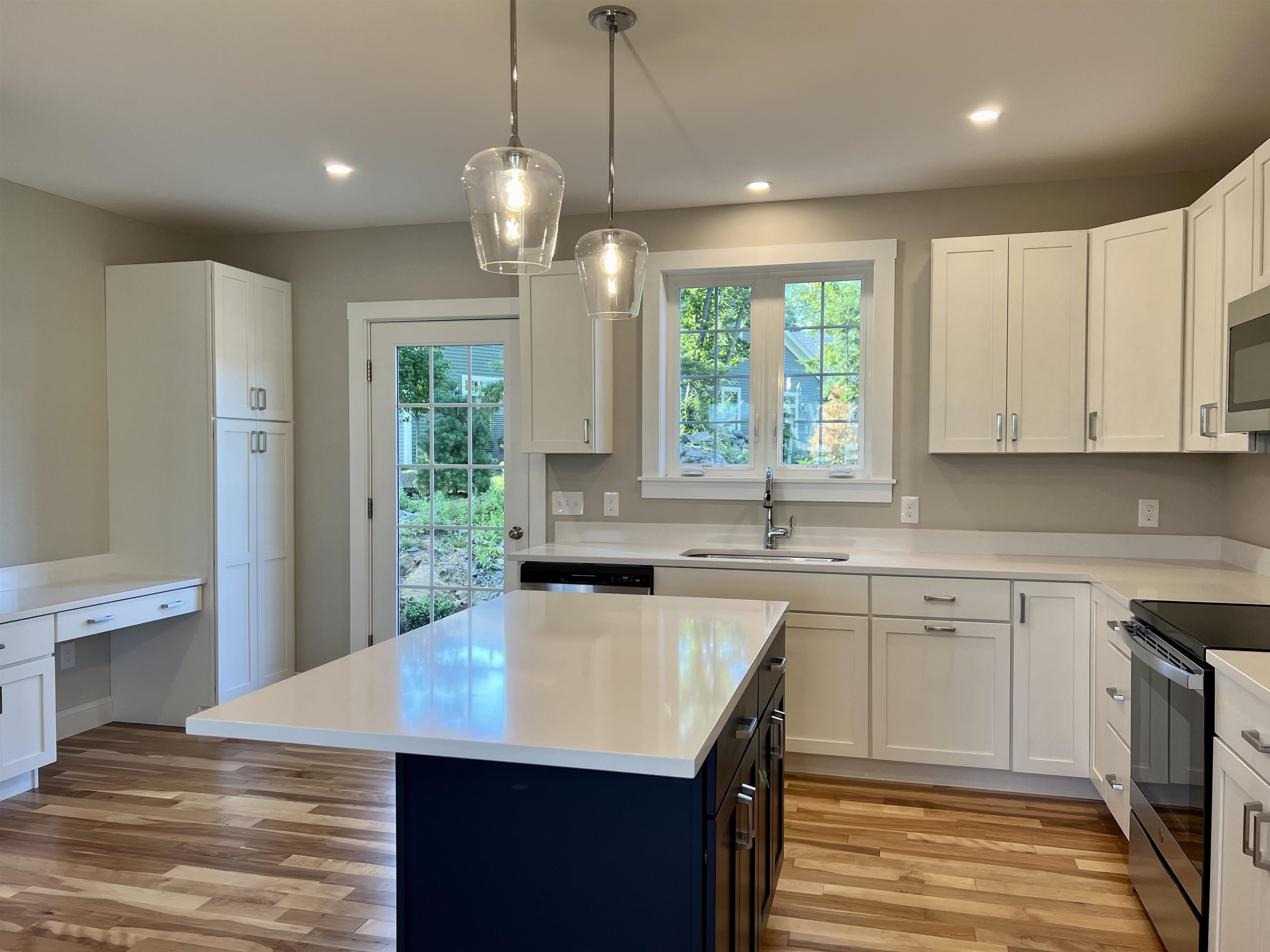 33 Green Road, Unit 40 Newmarket, NH 03857 - Photo 4 of 14 Gallery Image 4