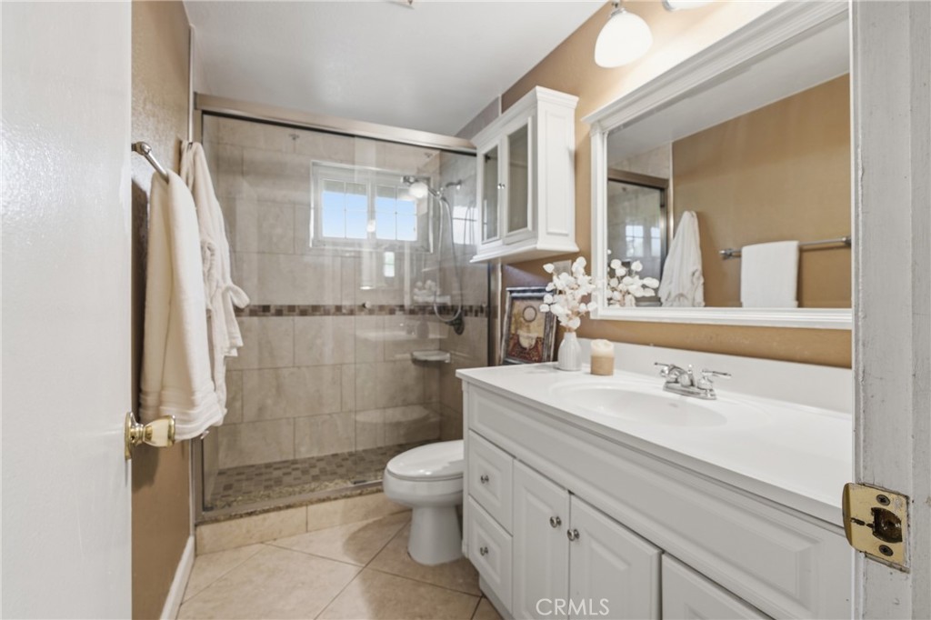 3979 Havenhurst Avenue Riverside, CA 92507 - Photo 13 of 25