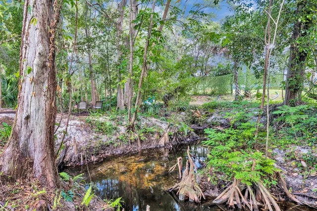 $585,000 | 672 Silver Creek Drive, Winter Springs, FL 32708