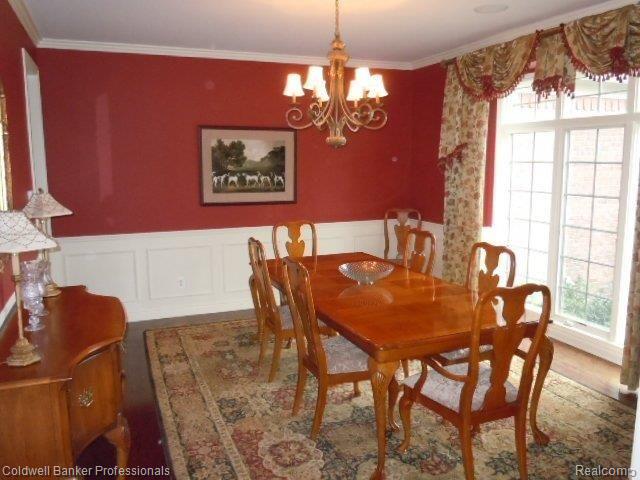 692 Springview Drive Rochester, MI 48307 - Photo 8 of 24 Dining Room with Hardwood Floors