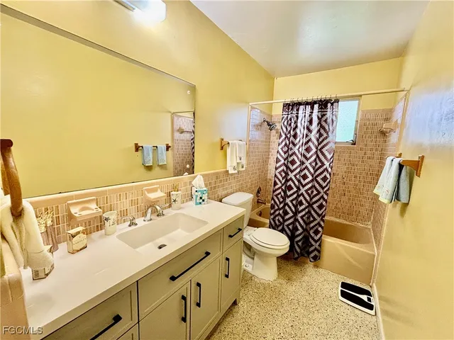 $229,000 | 901 Juno Drive, Lehigh Acres, FL 33936