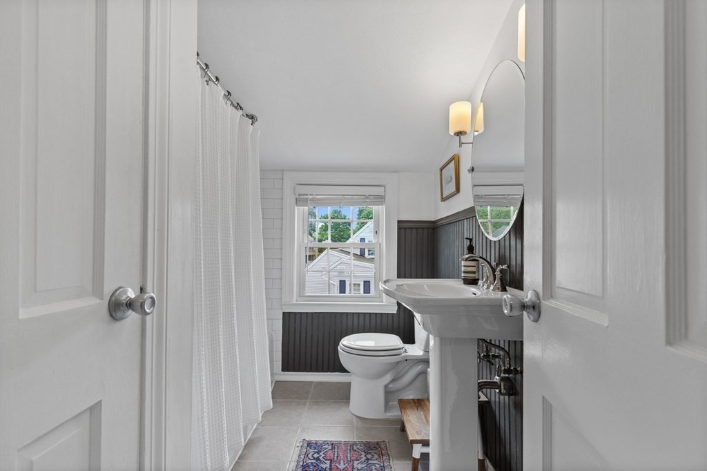 4 Branch Road Weymouth, MA 02190 - Photo 19 of 32