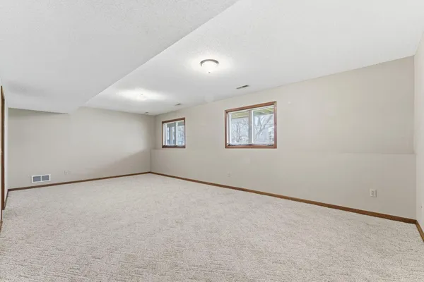 $314,900 | 1700 Humphrey Court, Northfield, MN 55057