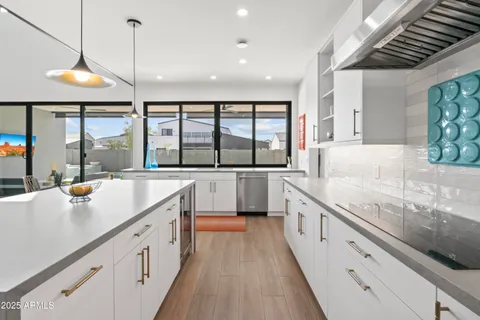 $1,459,500 | 8514 South 9th Drive, Phoenix, AZ 85041