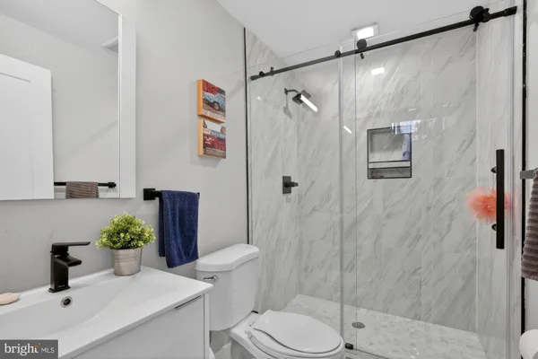 $3,750 | 722 East Thompson Street, Philadelphia, PA 19125