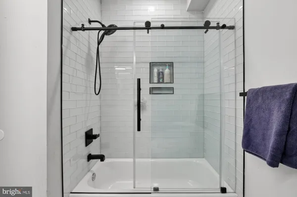 $3,750 | 722 East Thompson Street, Philadelphia, PA 19125