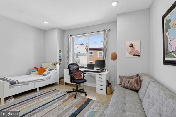 $3,750 | 722 East Thompson Street, Philadelphia, PA 19125