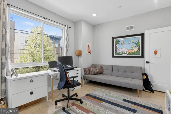 $3,750 | 722 East Thompson Street, Philadelphia, PA 19125