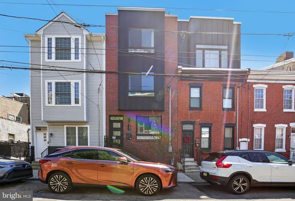 $3,750 | 722 East Thompson Street, Philadelphia, PA 19125