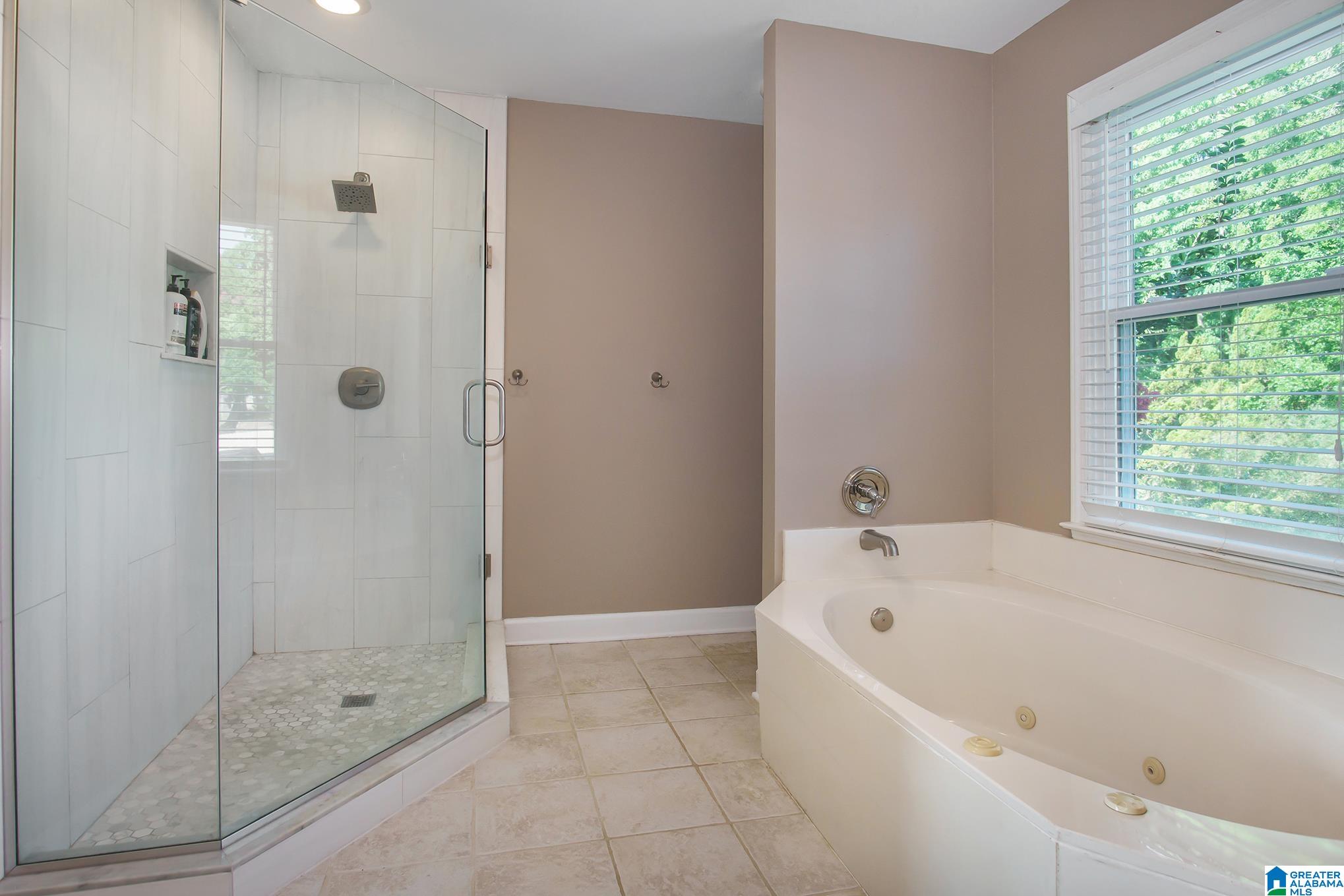 125 Heather Ridge Drive Pelham, AL 35124 - Photo 18 of 31