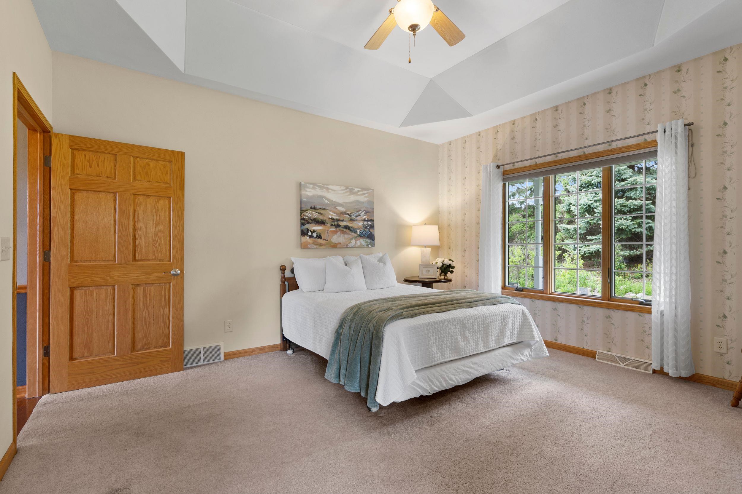 3700 Hampton Court Appleton, WI 54915 - Photo 37 of 53