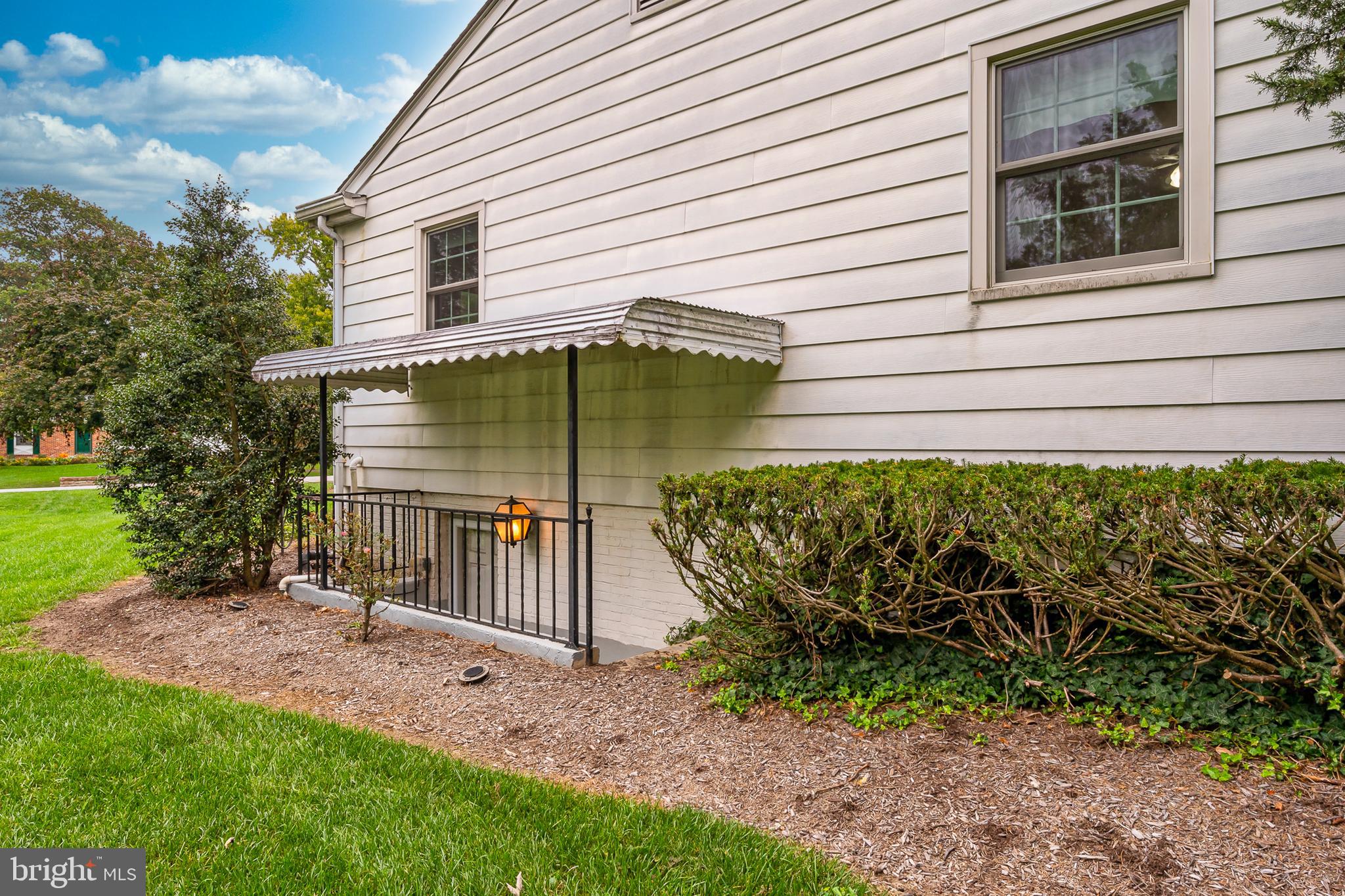 3929 Hawthorne Road Ellicott City, MD 21042 - Photo 27 of 37 Exterior Side