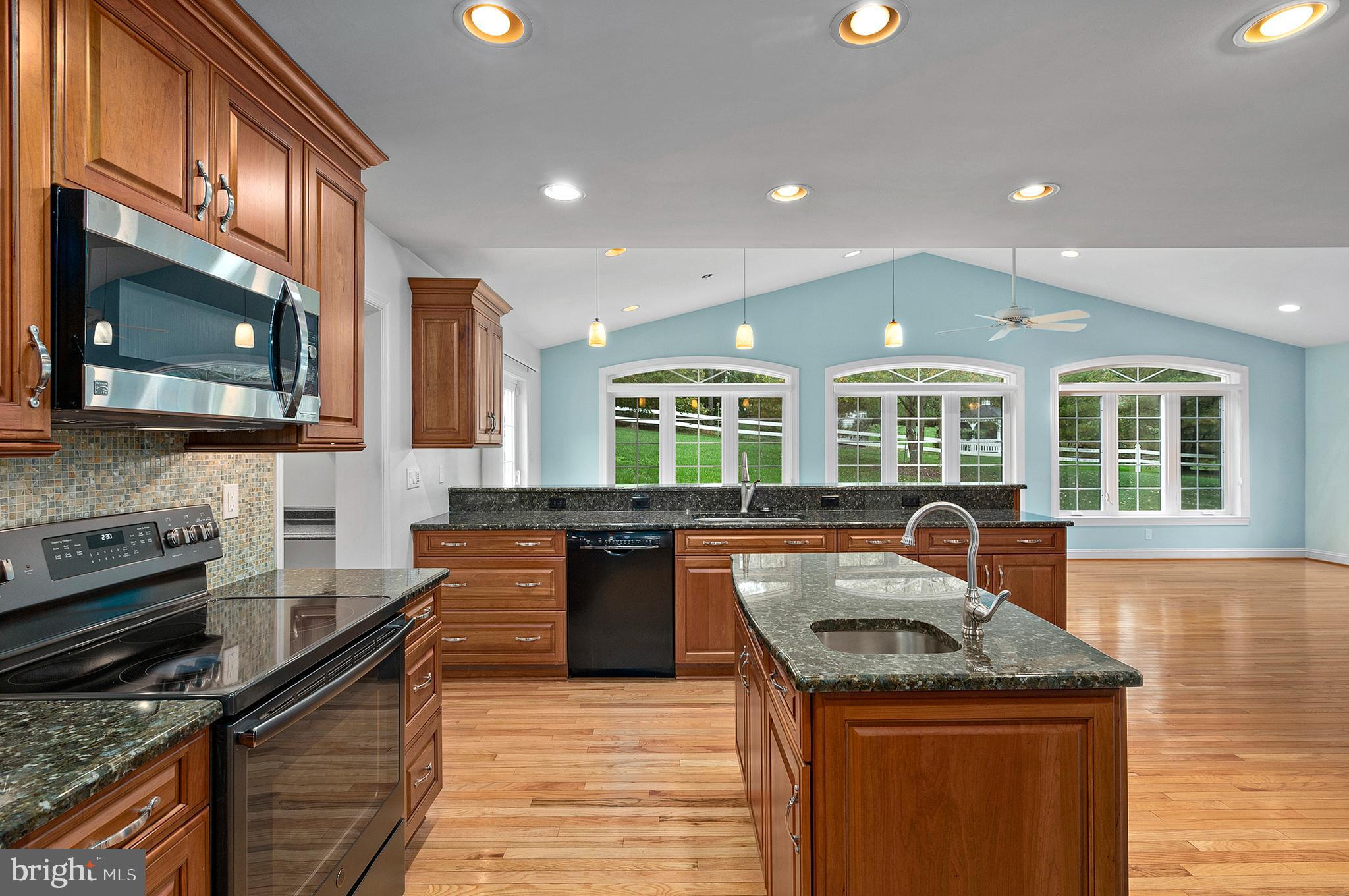 3929 Hawthorne Road Ellicott City, MD 21042 - Photo 4 of 37 Kitchen