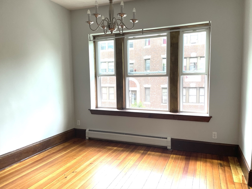 28 Montebello Road, Unit 2 Boston, MA 02130 - Photo 3 of 26