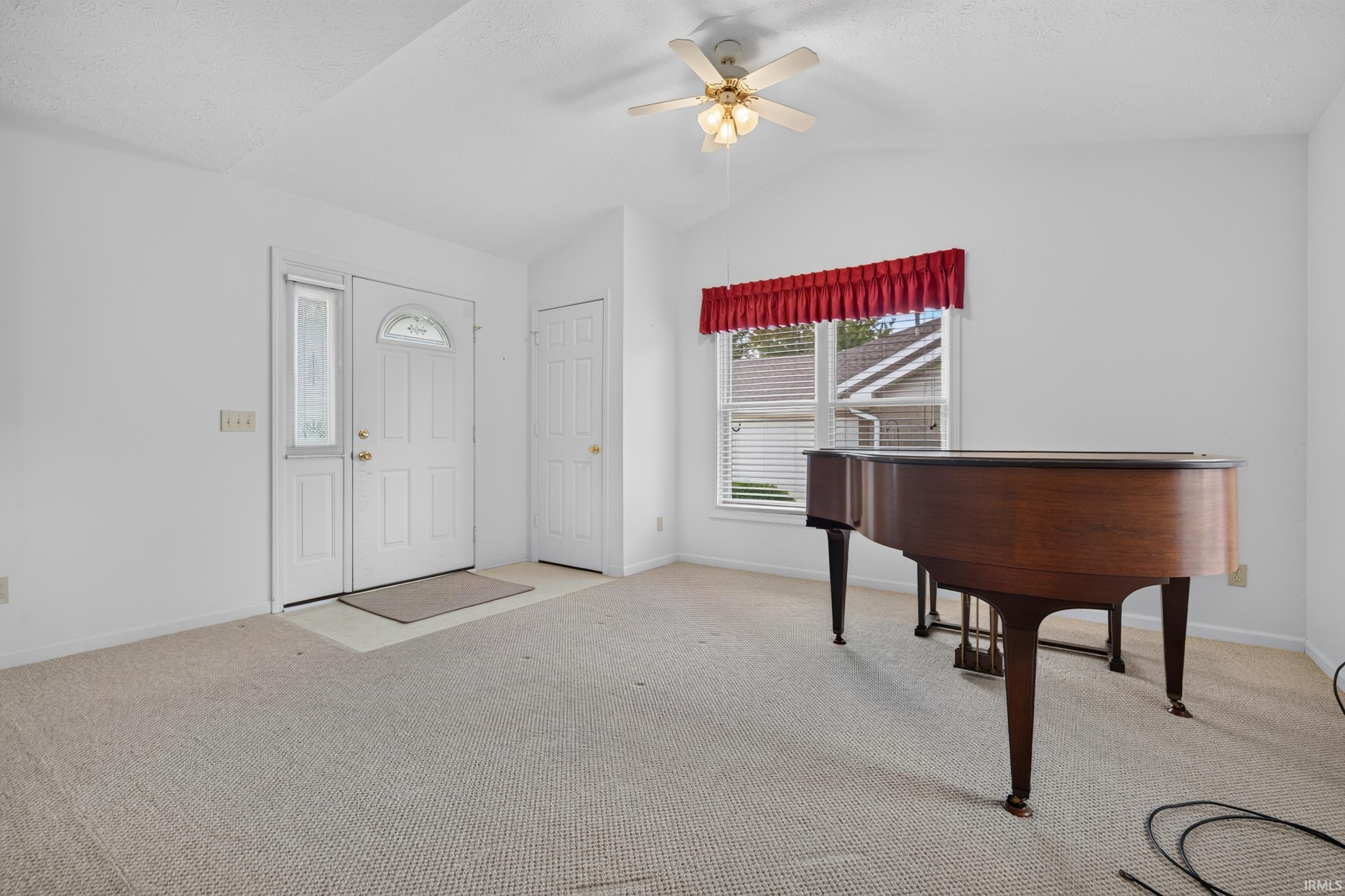 820 Walnut Ridge West Logansport, IN 46947 - Photo 5 of 21
