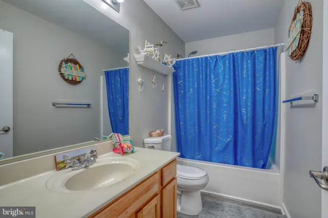 $610,000 | 76 Belfry Drive, Felton, DE 19943