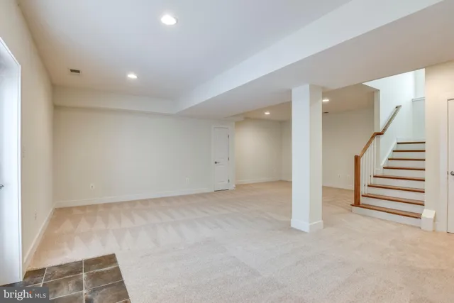 an empty room with a entryway