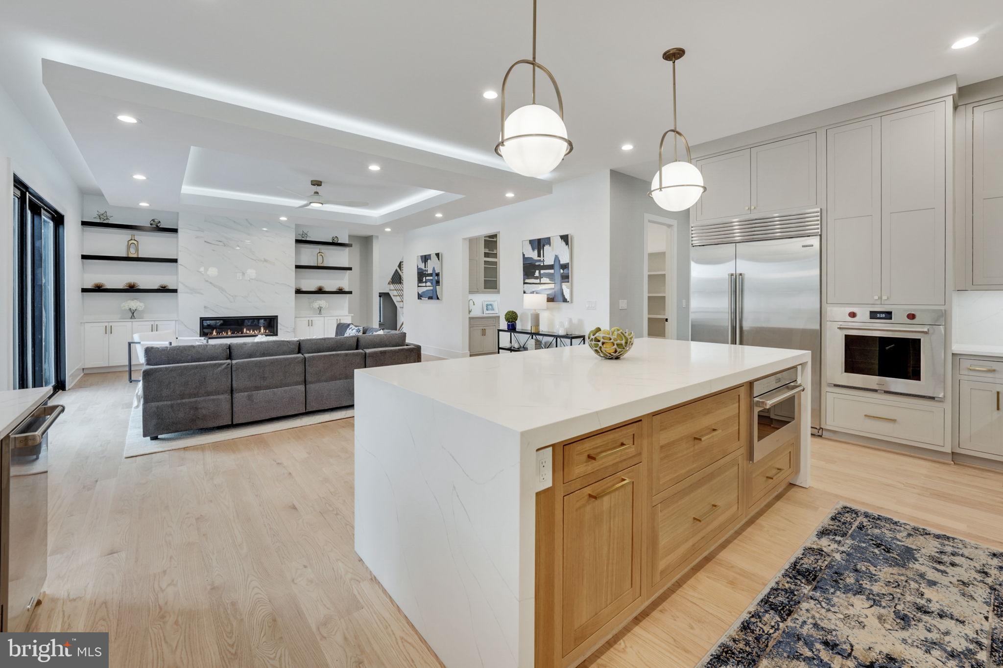 1422 Mayflower Drive McLean, VA 22101 - Photo 21 of 67 Kitchen has two tone cabinets: wood tone on island